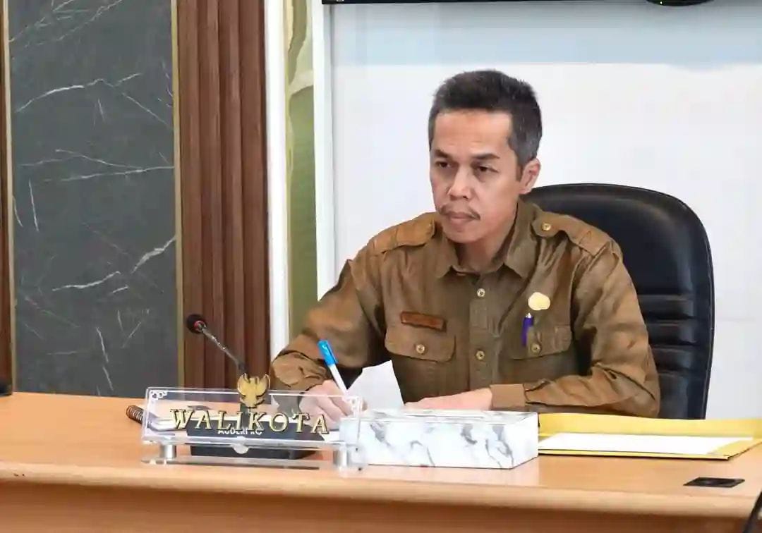 Staf Ahli Wali Kota Padang Panjang, Alvi Sena.